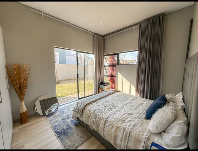 4 BEDROOM HOUSE FOR SALE IN MIDSTREAM MEADOWS